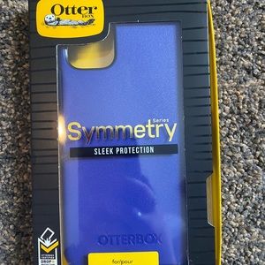 Blue 💙 iphone 11 pro max otterbox